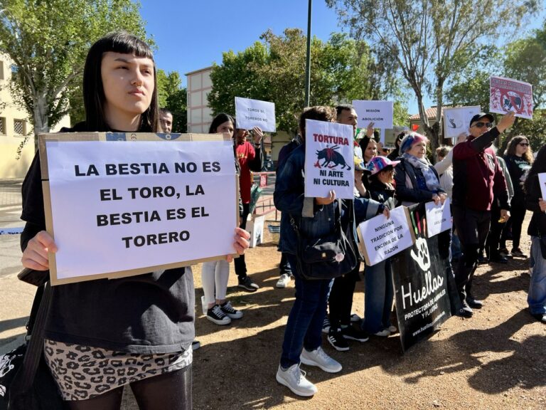 Puertollano: Izquierda Unida muestra su pesar por la celebración de eventos taurinos en la Feria de Mayo