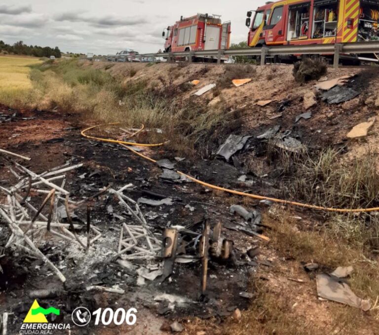 Fallece una persona tras estrellarse la avioneta que pilotaba en Alcázar de San Juan