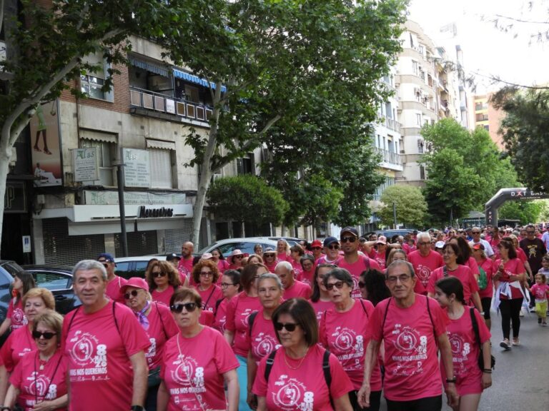 Medio millar de personas participan en la Carrera de la Mujer de Puertollano al grito «¡Vivas nos queremos!»