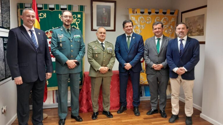 El Ayuntamiento felicita a la Subdelegación de Defensa en Ciudad Real en su XXIX aniversario