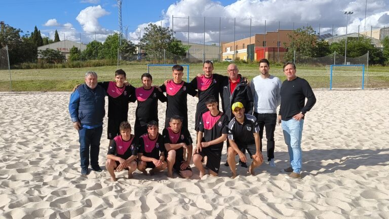 La selección absoluta de Castilla-La Mancha de fútbol playa adaptado se concentra en Ciudad Real