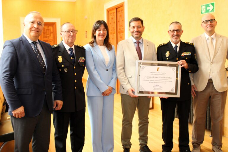 Repsol felicita a la Policía Nacional de Puertollano por el reconocimiento recibido por parte de la Junta de Castilla-La Mancha