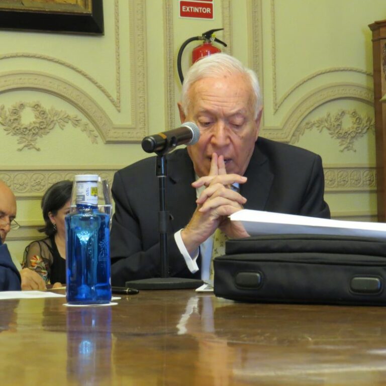 Fragilidad de la democracia en tiempos de populismos, por José Manuel García Margallo, político, escritor y exministro de Asuntos Exteriores y de Cooperación