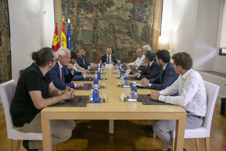 El Gobierno de Castilla-La Mancha impulsará ‘Parquijote’ con una inversión de 48 millones de euros y la creación de más de 16.000 empleos