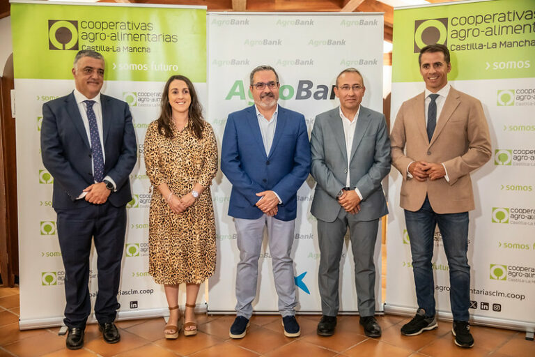 Más de 1.300 jóvenes han solicitado incorporarse a la agricultura y la ganadería en la última convocatoria del Gobierno de Castilla-La Mancha