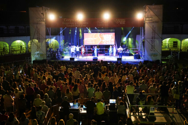 Espectacular comienzo de los “Conciertos en Espacios y Lugares Emblemáticos” de la Diputación en Almadén