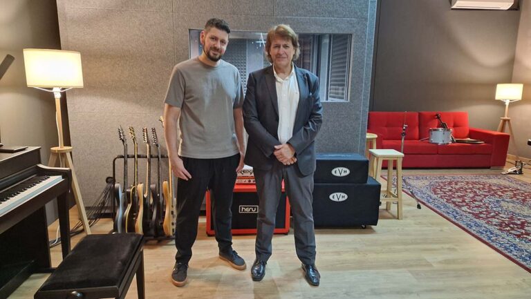 El Gobierno regional valora la aportación y el talento de empresas locales como la que representa JFT Producciones en Ciudad Real