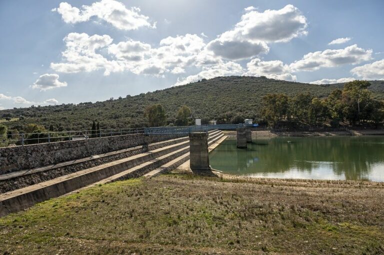 Se ratifica la declaración de obra de emergencia de la mejora de la seguridad de la presa de Gasset