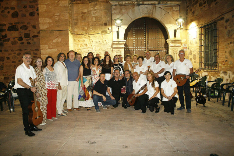 Granátula de Calatrava estará hoy presente en la Feria del Libro de Puertollano (FELIP’24) en la caseta del Grupo Oretania
