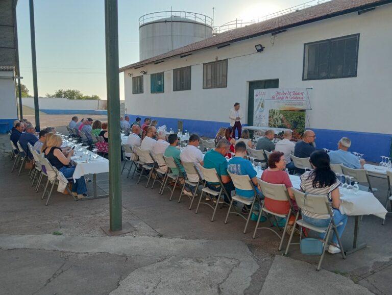 “Vinos del Campo de Calatrava: cultura y desarrollo”, en la Cooperativa Nuestra Señora de los Santos