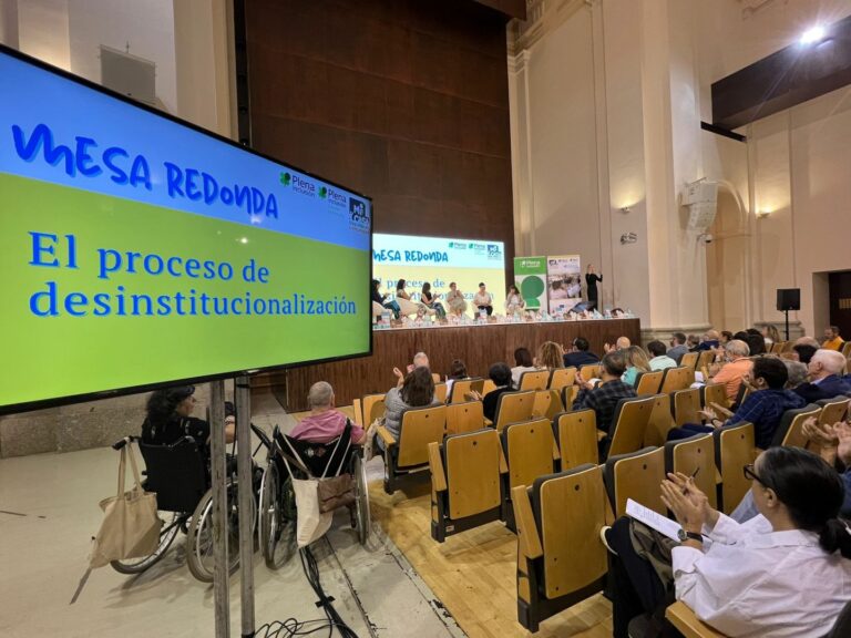 Plena inclusión CLM pide políticas públicas que apuesten por la desinstitucionalización para promover la vida comunitaria