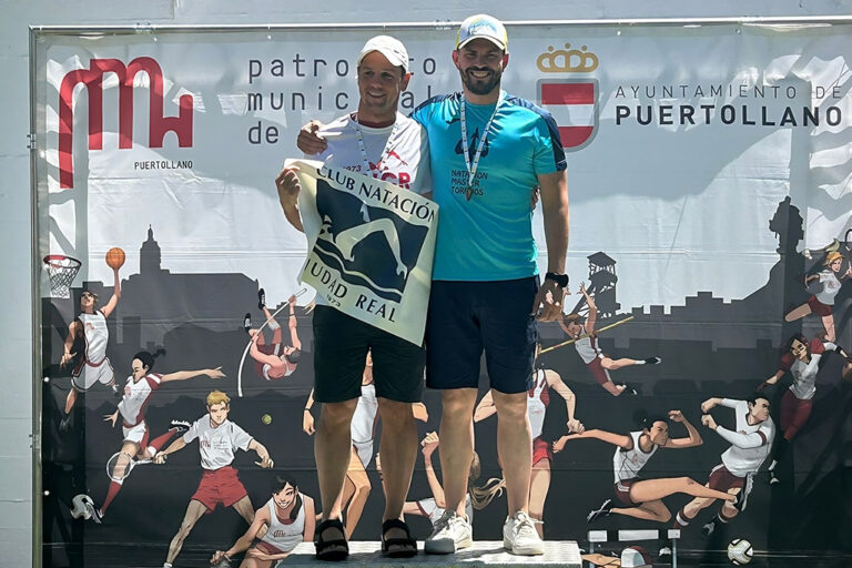 Argamasilla de Calatrava: Martín-Moyano se sube a los podios de las tres pruebas del Regional de natación en las que compitió