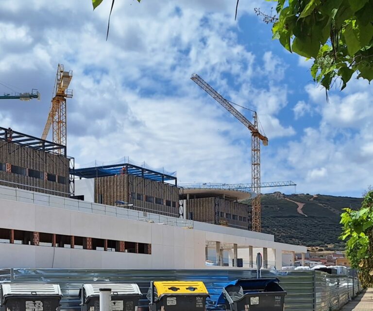 Nuevo hospital y Paseo del Bosque, las obras del doctor Jekyll y míster Hyde en Puertollano