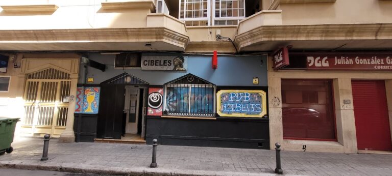 Ciudad Real: Cibeles billar organiza un torneo de billar exclusivamente femenino