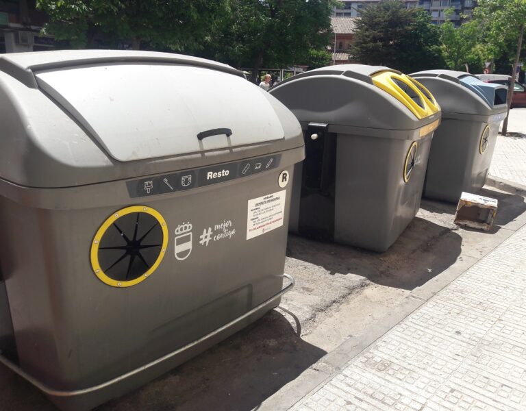 Puertollano: El servicio de recogida de basura se adapta al horario de verano