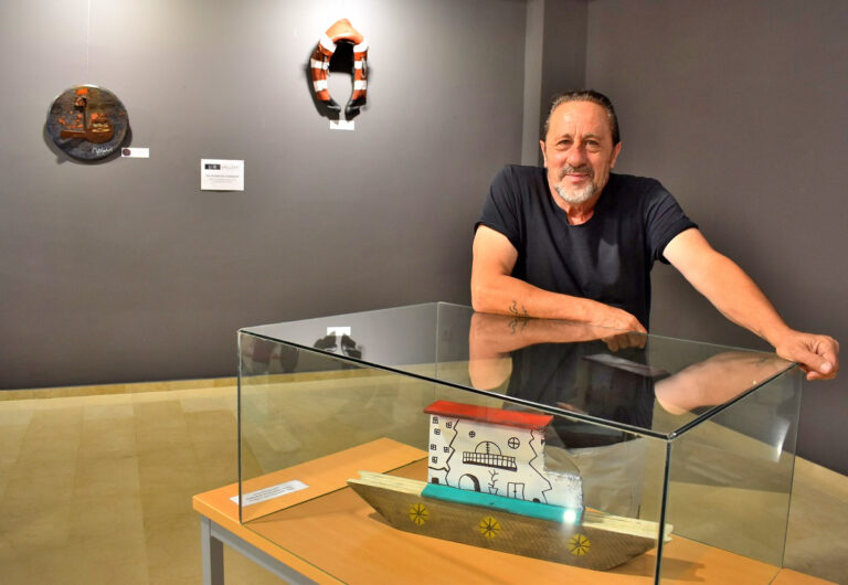 Puertollano: Del Mar de La Mancha a la primavera de las cosas, en la exposición de Luis Manuel Ruiz