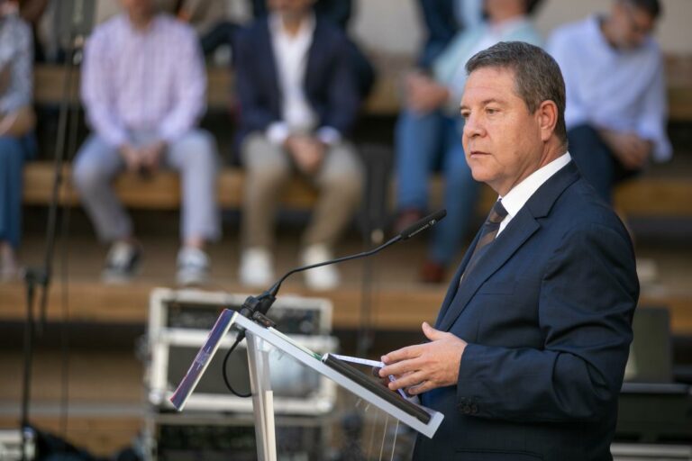 El presidente García-Page compromete un incremento de un “40 por ciento” en “la inversión para la recuperación patrimonial” en 2025