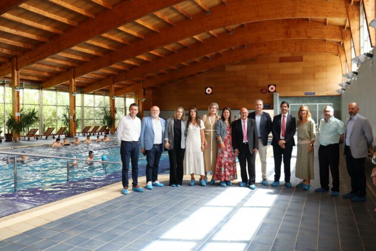 Más de 7.000 mayores podrán disfrutar este 2024 del programa de termalismo social del Gobierno de Castilla-La Mancha, que llegará a 10.000 personas en 2027