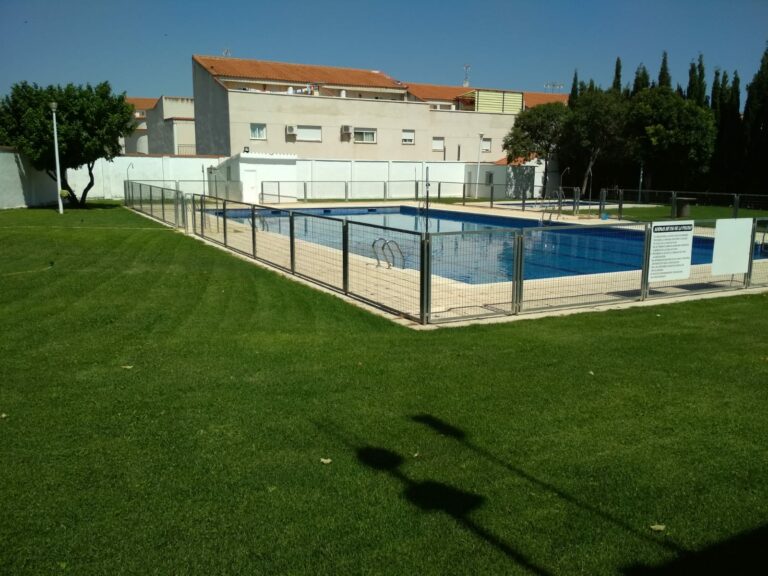 La piscina de Porzuna y El Trincheto inaugura la temporada de verano con entrada gratuita