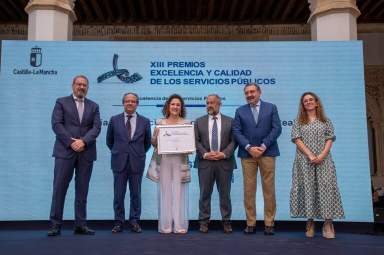 Las gerencias de Atención Integrada de Ciudad Real, distinguidas en los Premios a la Excelencia y Calidad en la Prestación de Servicios Públicos