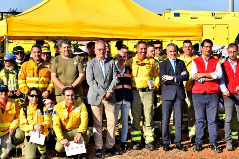 Comienzan las quemas controladas en Puertollano, a las que se incorporan servicios de Aragón, Murcia y Extremadura