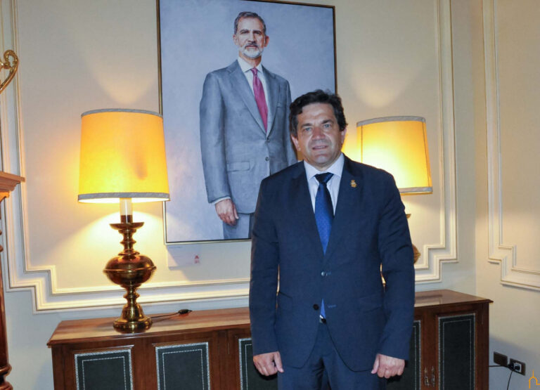 El presidente de la Diputación felicita al Rey Felipe VI con motivo del X aniversario de su reinado