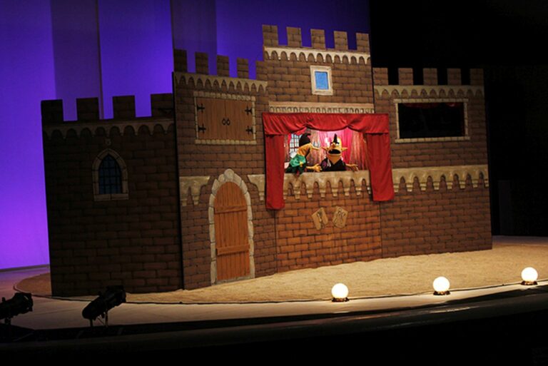 Las marionetas de ‘El Castillo de los Antónimos’ llegan este jueves a Valdepeñas