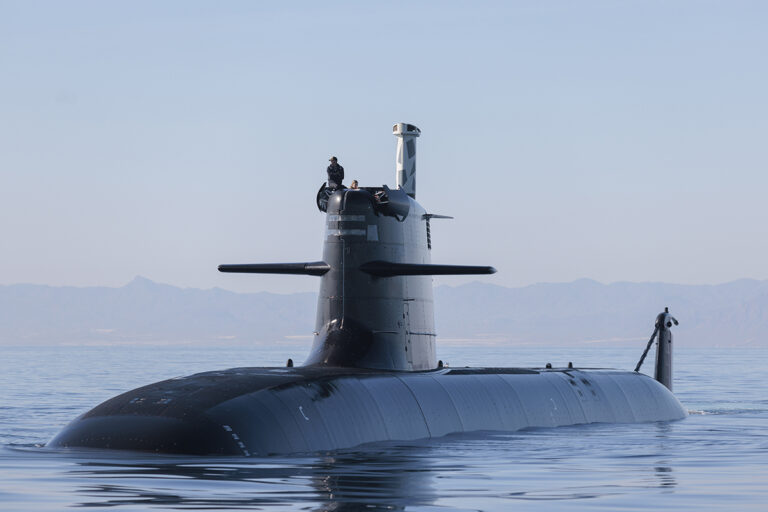 Puertollano forja el acero del nuevo submarino de la Armada española