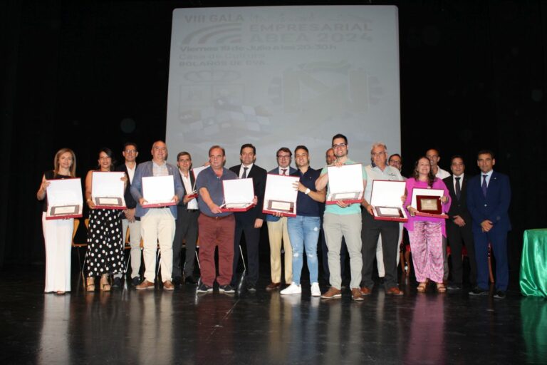 La Asociación Bolañega de Empresarios y Autónomos (ABEA) celebra su VIII Gala Empresarial reconociendo la labor de autónomos y empresarios de la localidad