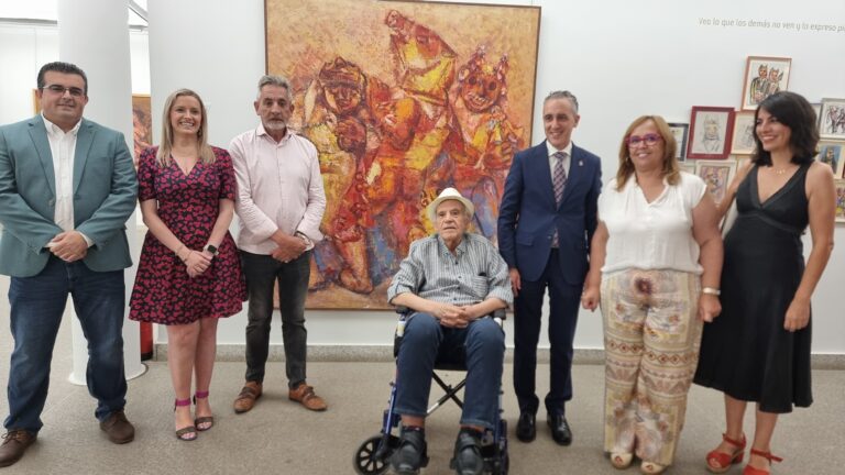 El Gobierno regional rinde homenaje en Valdepeñas al artista puertollanense Manuel Prior