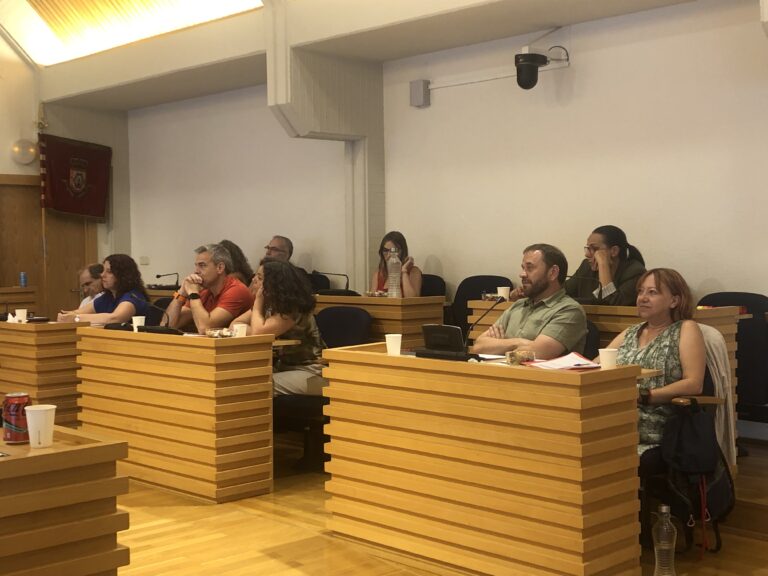 El PSOE consigue inversión para la mejora del polideportivo Puerta de Santa María