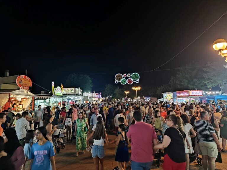 Manzanares: Los conciertos de Rozalén y La Pegatina, el planetario y las atracciones, grandes alicientes de la feria 2024