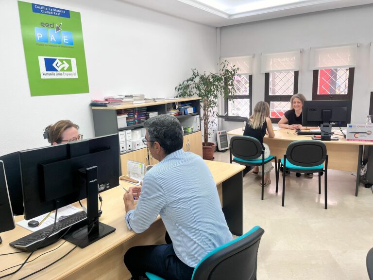 La Ventanilla Única de la Cámara de Ciudad Real tramitó en el último semestre la creación de 193 empresas