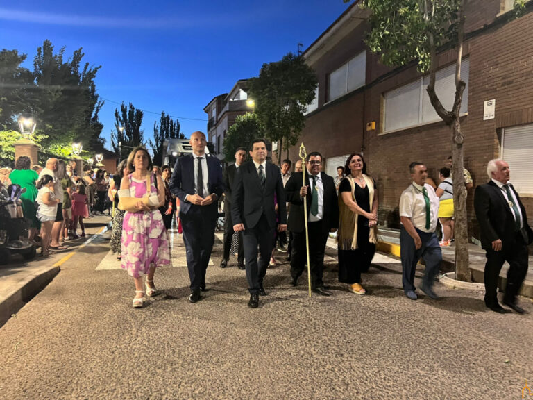 El presidente de la Diputación ha participado en los actos en honor a San Cristóbal celebrados en Bolaños de Calatrava