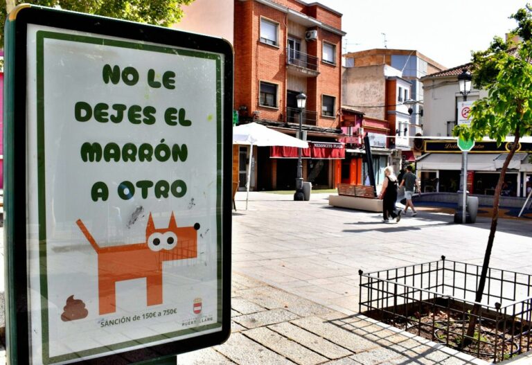 Multada una vecina de Puertollano por dejar que su perro orine desde la terraza de su vivienda