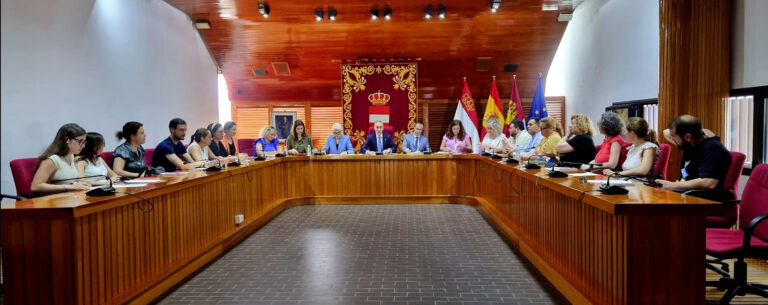 Puertollano: Una mesa técnica revisará el protocolo de intervención en los casos de absentismo