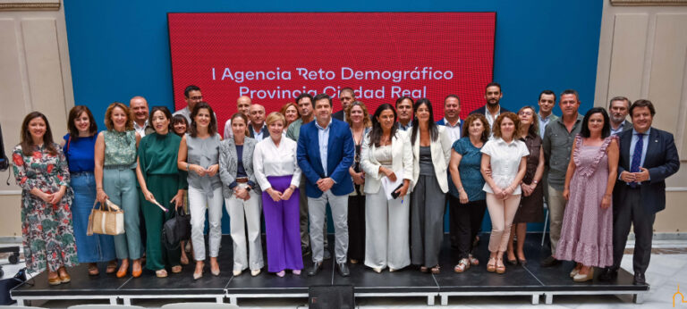 Valverde confía en que la I Agencia de Reto Demográfico contribuya a revitalizar y a asegurar un futuro próspero al medio rural y a quienes lo habitan