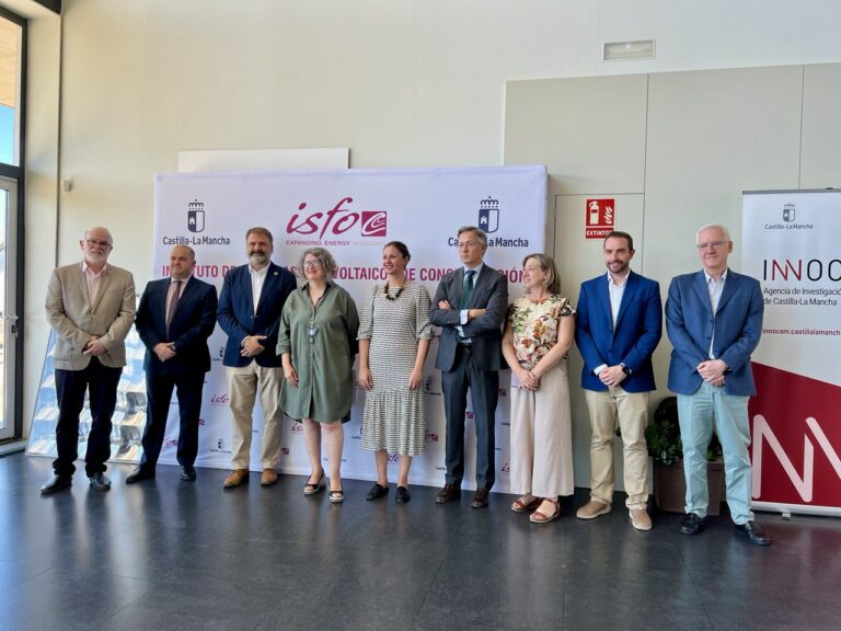 La Junta felicita al ISFOC de Puertollano, que cumple su mayoría de edad sumando proyectos «trascendentales» para la energía renovable