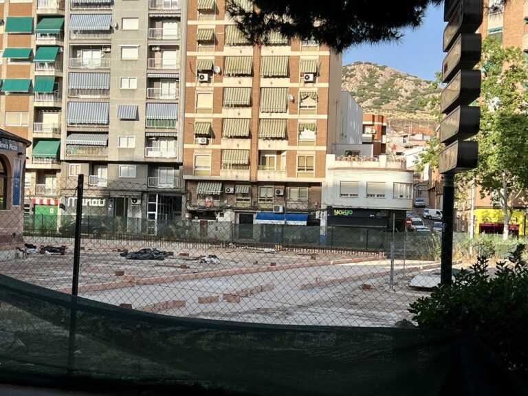 Puertollano: Comienzan las obras del acceso peatonal entre pares e impares del Paseo del Bosque