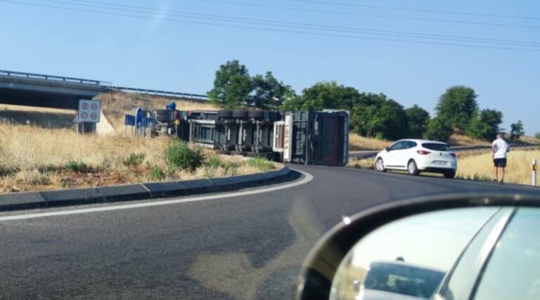 Vuelca un camión en Ciudad Real
