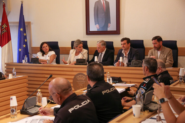 Milagros Tolón ensalza la coordinación institucional como pieza clave para disfrutar de las fiestas de la Pandorga con todas las garantías de seguridad