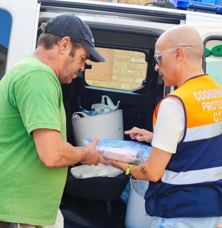 Protección Civil atiende en Puertollano a personas sin hogar durante la ola de calor