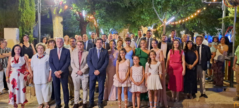 Valverde reafirma el apoyo de la Diputación para potenciar las tradiciones de la provincia en la inauguración de las fiestas de Moral de Calatrava