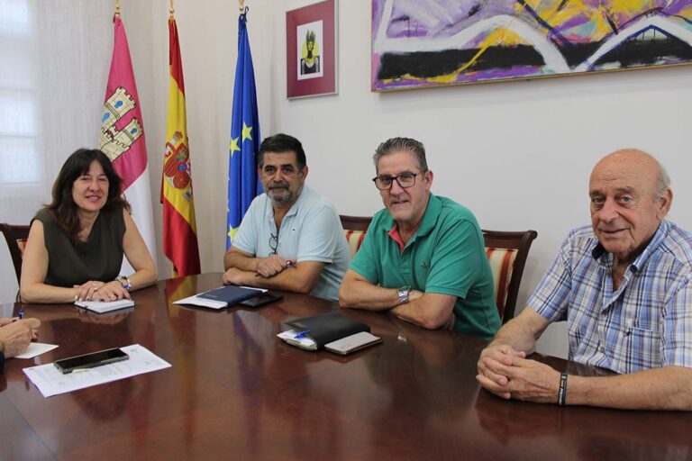 El Gobierno de Castilla-La Mancha resalta la labor de AJYPE en defensa de los intereses de las personas jubiladas y pensionistas de Ciudad Real 