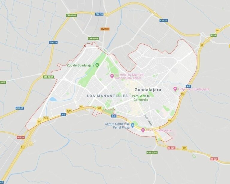 Un muerto y un herido grave tras una colisión frontal entre dos turismos en Guadalajara