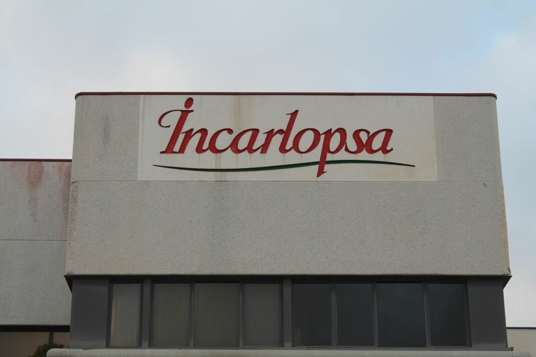 El Grupo Incarlopsa compra a Sánchez Romero Carvajal un secadero de jamones en Jabugo con capacidad para 250.000 piezas