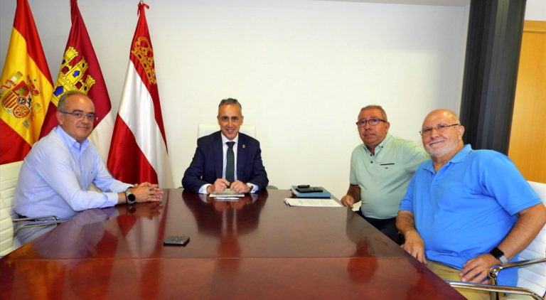 El Ayuntamiento de Puertollano contribuirá con 3.500 euros a la actividad social y cultural de El Villar