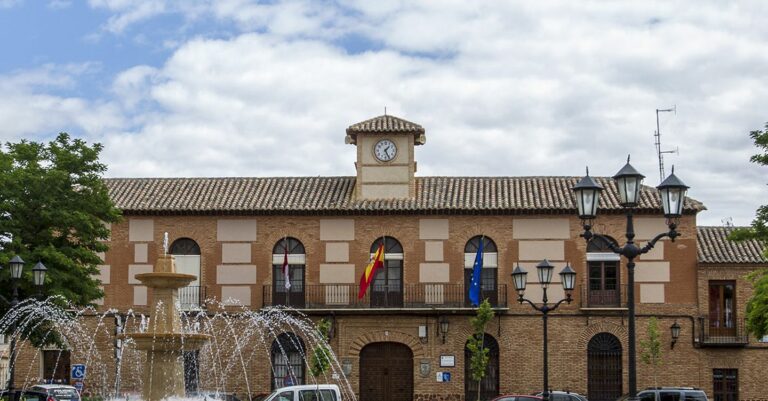 Asombro tras la contratación de un asesor externo para elaborar los presupuestos de Moral de Calatrava que aún en agosto siguen sin realizarse