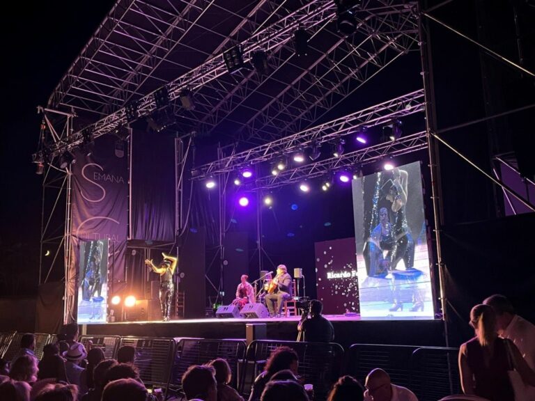 Alrededor de 1400 personas disfrutan en Corral de Calatrava con su Festival flamenco