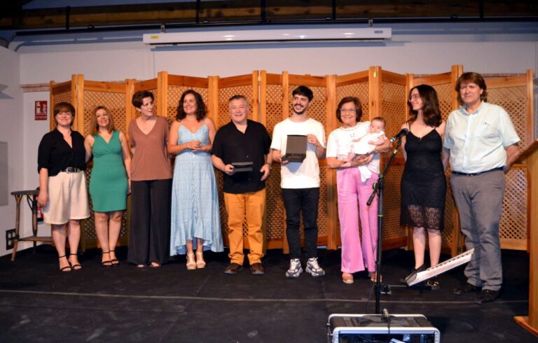 Emoción, teatro y poesía en la entrega de los premios del 2º Certamen Internacional de Dramaturgias sobre el Mundo Rural “Campo de Calatrava” en Torralba de Calatrava.